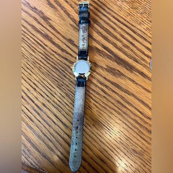 MOVADO ladies watch - Picture 6 of 7